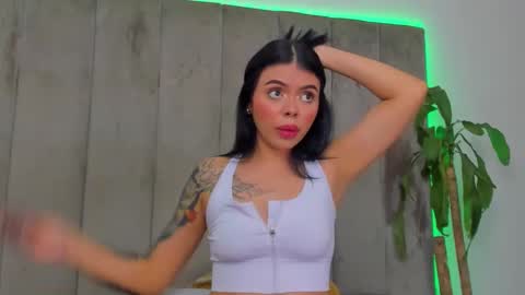 Snapshot of alegra_brown chatting on March 8, 2:12 am Alegra Brown online show from March 8, 2:12 am