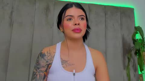 Snapshot of alegra_brown chatting on March 8, 5:17 am Alegra Brown online show from March 8, 5:17 am