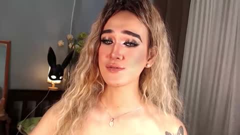 aleinacroft online show from September 16, 2:34 am