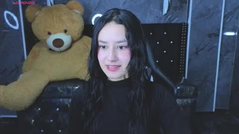 Snapshot of aleja05_b chatting on December 14, 1:16 pm aleja online show from December 14, 1:16 pm