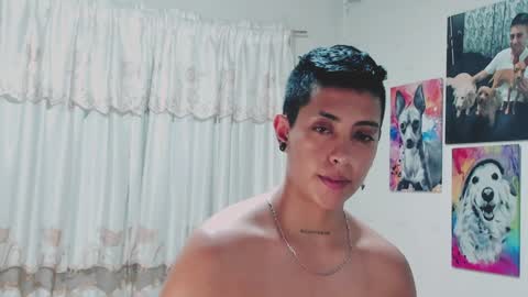 Alejandra online show from December 4, 6:55 am