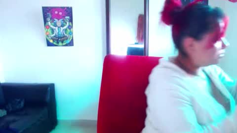 aleja online show from November 17, 5:08 pm