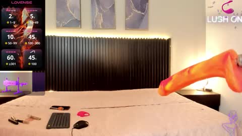 Snapshot of aleja__slav3 chatting on October 14, 8:42 pm aleja__slav3 online show from October 14, 8:42 pm