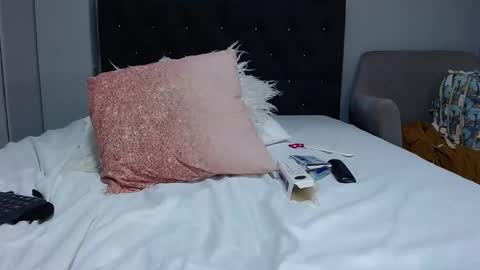 ALEJA  STEVENS online show from December 27, 2:14 am