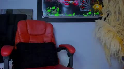 Alejandra online show from December 15, 4:15 pm