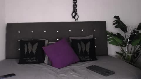 Alejandra online show from November 26, 11:11 am