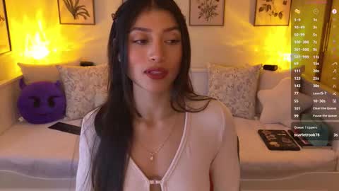 Alejandhra online show from March 8, 1:15 pm