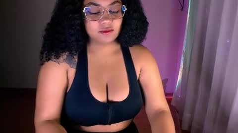 Alejandra  online show from December 26, 12:14 am