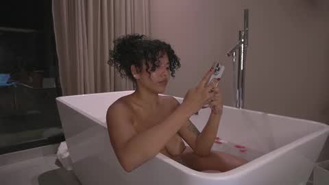 O.F alejandra h1998 stream 300 pm - 1100 pm online show from December 21, 6:41 am