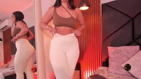 Aleja  online show from March 3, 8:48 pm