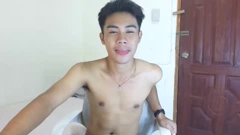 Snapshot of alejandro_fernan chatting on May 11, 6:38 pm alejandro fernan online show from May 11, 6:38 pm