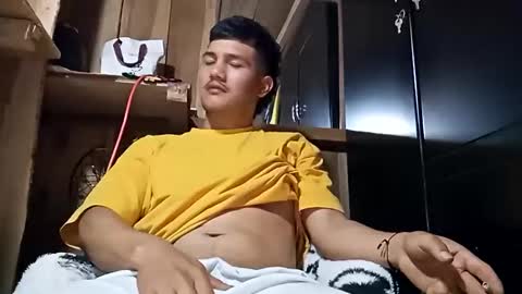 alejandro_miuller online show from June 3, 4:59 am