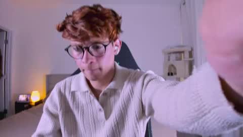 Alex online show from April 16, 11:18 pm