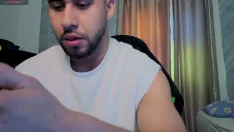 Snapshot of alejandrojf_00 chatting on July 21, 6:10 pm Daiki jack online show from July 21, 6:10 pm