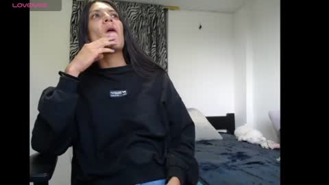 alejaxxxhot online show from June 21, 10:23 pm