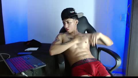 alejo online show from April 6, 1:47 am