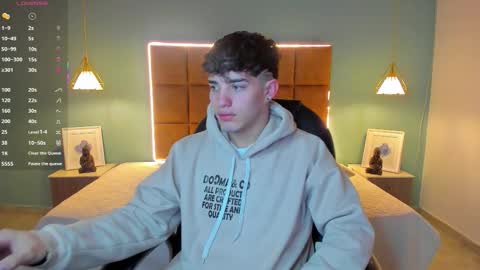 ALejoo Saenz online show from October 12, 8:41 pm