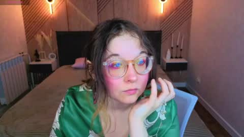 Aleks online show from May 6, 9:03 am