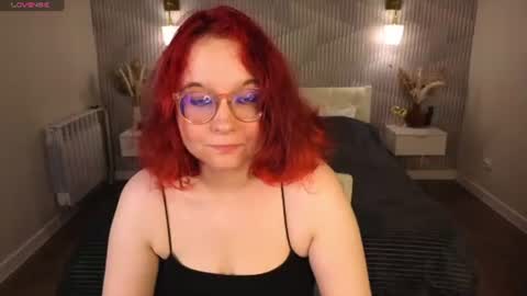 Snapshot of aleks_caste chatting on June 27, 5:29 pm Aleks online show from June 27, 5:29 pm