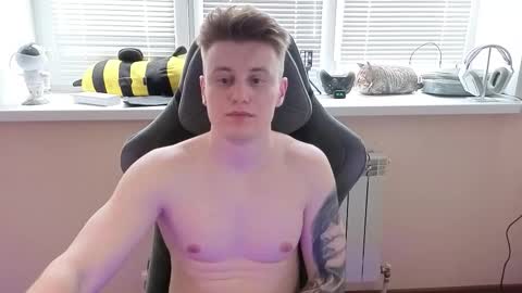 Alex and Linar online show from February 4, 12:11 pm