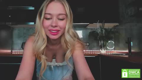 Snapshot of aleksa_cutie chatting on January 10, 1:46 pm Next stream - 2 dec - online show from January 10, 1:46 pm