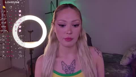 aleksacandy online show from December 21, 4:14 pm