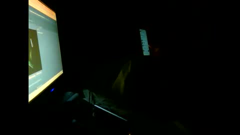 Snapshot of alekss4 chatting on February 13, 12:32 pm alekss4 online show from February 13, 12:32 pm