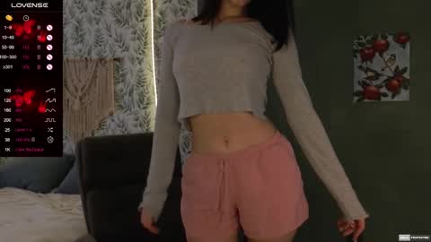 Snapshot of alena_navi chatting on February 7, 7:40 am Alena online show from February 7, 7:40 am