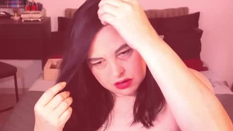 Snapshot of alenni chatting on June 10, 3:07 am Alenni online show from June 10, 3:07 am