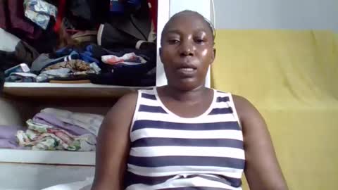 Noreen Kennth and Emilly online show from October 21, 6:36 am