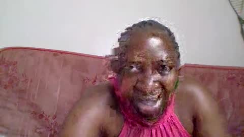 Noreen Kennth and Emilly online show from November 18, 7:02 am