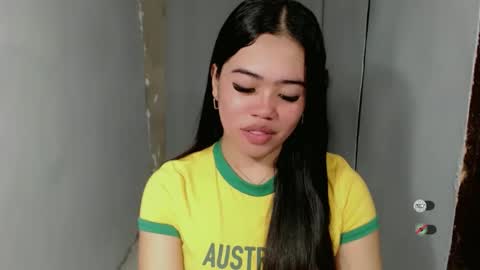 alesha_vibe_me online show from September 16, 4:35 am