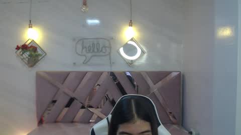 Snapshot of alesia_v chatting on May 31, 3:15 am Live 1000pm 600am COLOMBIAN HOUR online show from May 31, 3:15 am
