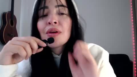 Aleska online show from July 9, 3:49 pm