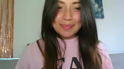 QUEEN OFF MILk  IM BACK  15 NOV online show from November 27, 8:33 pm