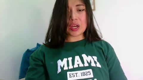 QUEEN OFF MILk  IM BACK  15 NOV online show from March 30, 7:15 pm