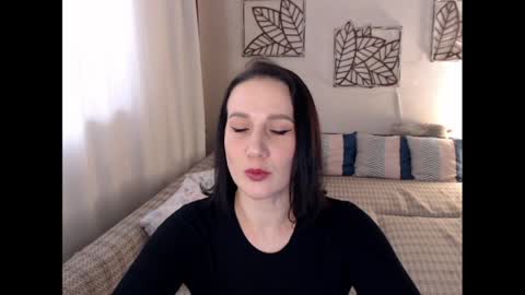 Sandra online show from April 7, 1:11 pm