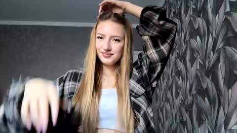 Betty online show from December 5, 11:08 am