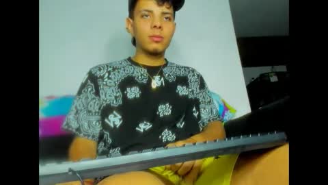 Snapshot of alessandro__777 chatting on September 19, 2:13 am Alessandro online show from September 19, 2:13 am