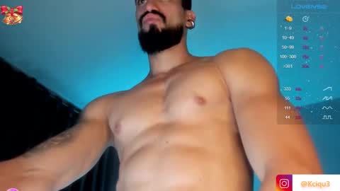 Snapshot of alessandro_dibellucci chatting on January 8, 1:53 am Kciqu3 Independent model online show from January 8, 1:53 am