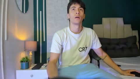 Alessandro Dybala online show from January 16, 12:42 pm