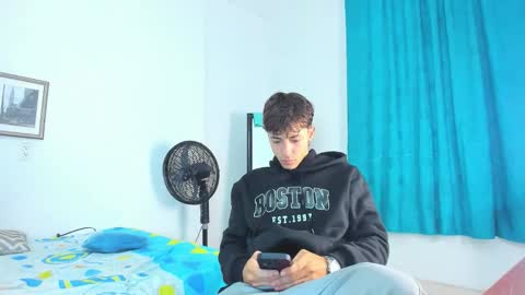 Alessandro Dybala online show from March 25, 11:49 am