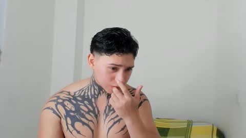 Alessandro online show from November 25, 8:20 pm