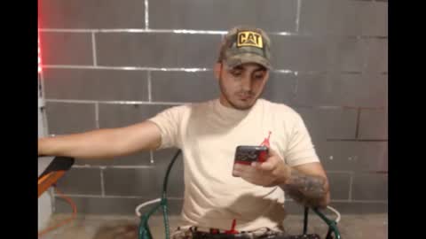 Snapshot of alessandrobooy chatting on June 2, 4:31 pm alessandro online show from June 2, 4:31 pm