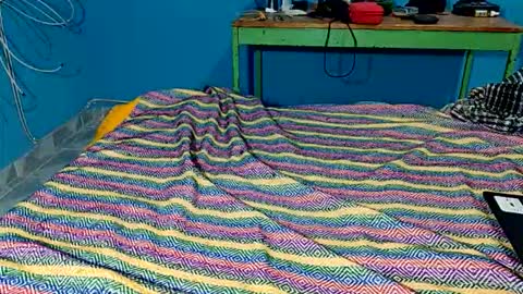 Snapshot of alessandrodmv chatting on April 2, 8:34 am alessandrodmv online show from April 2, 8:34 am