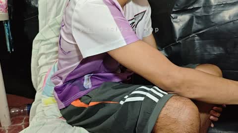 Snapshot of alessandrodmv chatting on April 8, 9:20 am alessandrodmv online show from April 8, 9:20 am