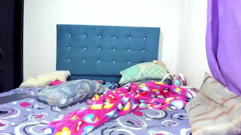 alessia_hot1 online show from February 17, 6:32 am