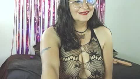 Allesiaboobs online show from February 14, 2:28 am