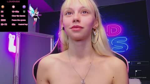 alessiacroft online show from October 8, 4:54 am