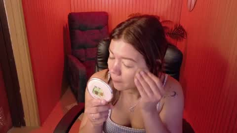 alessiamonroe_ online show from April 11, 7:18 pm